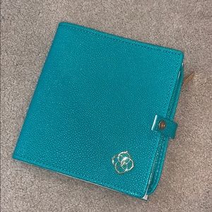 Kendra Scott jewelry holder